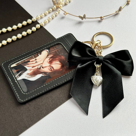 Photocard Holder with Simple Ribbon