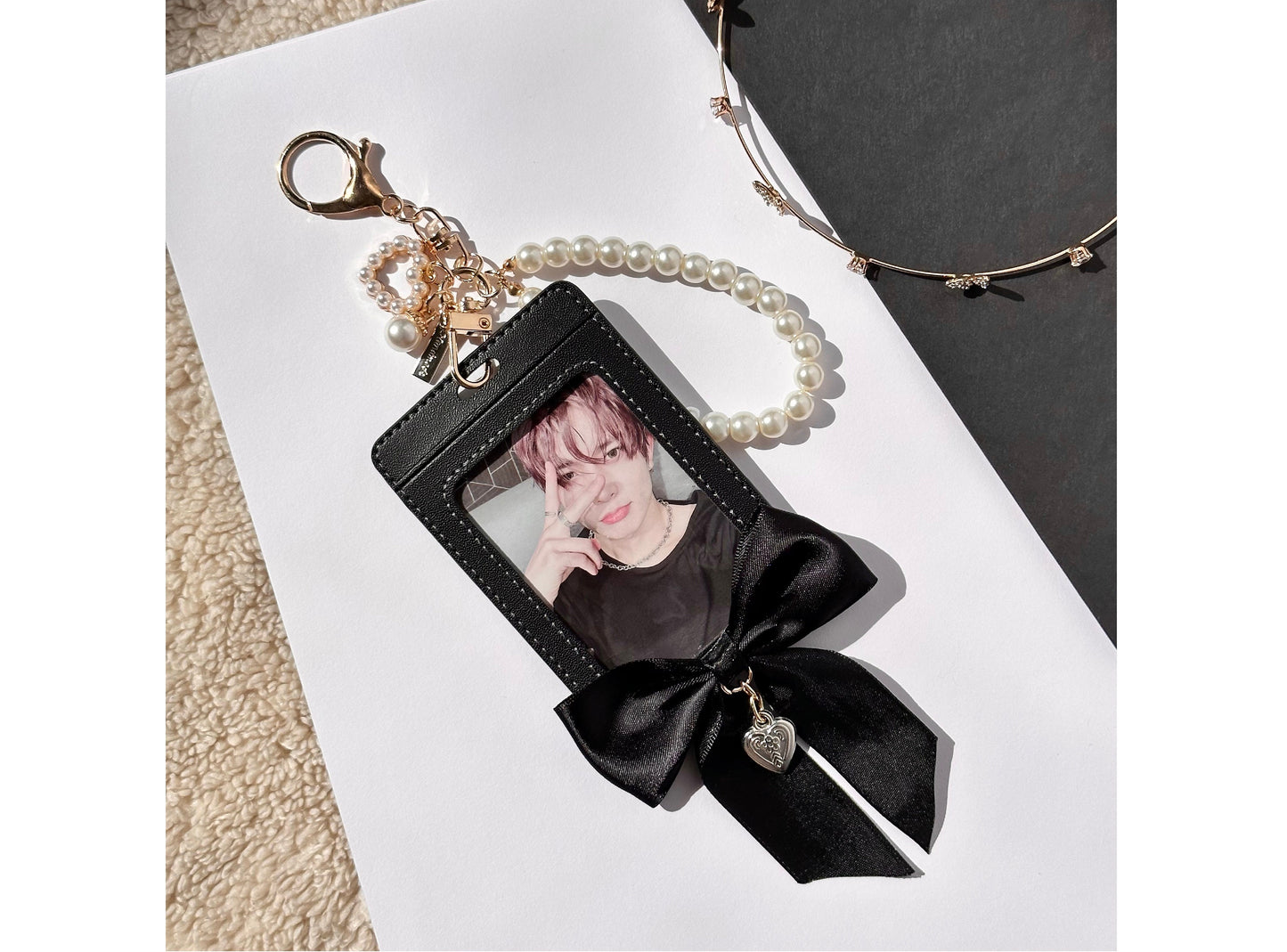 Photocard Holder with Pearl Keychain and Bow