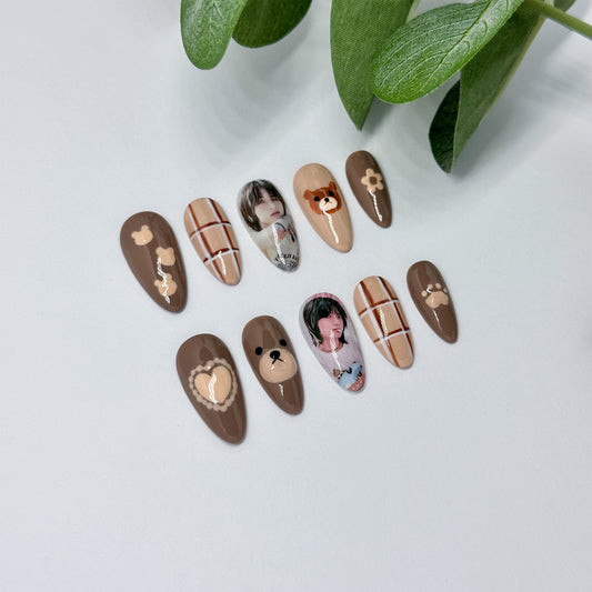 Kpop Cute Bear Nail Set (Custom Photos)
